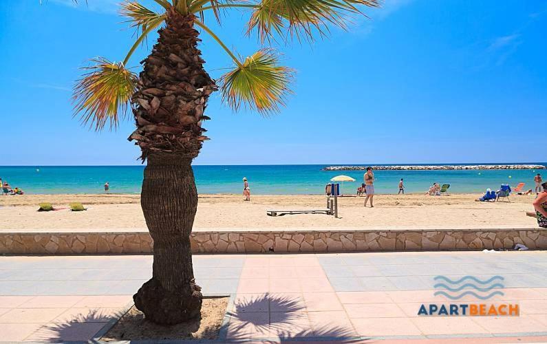 Apartbeach Marina Playa Climatizado Y Vistas Playa Daire Cambrils Dış mekan fotoğraf