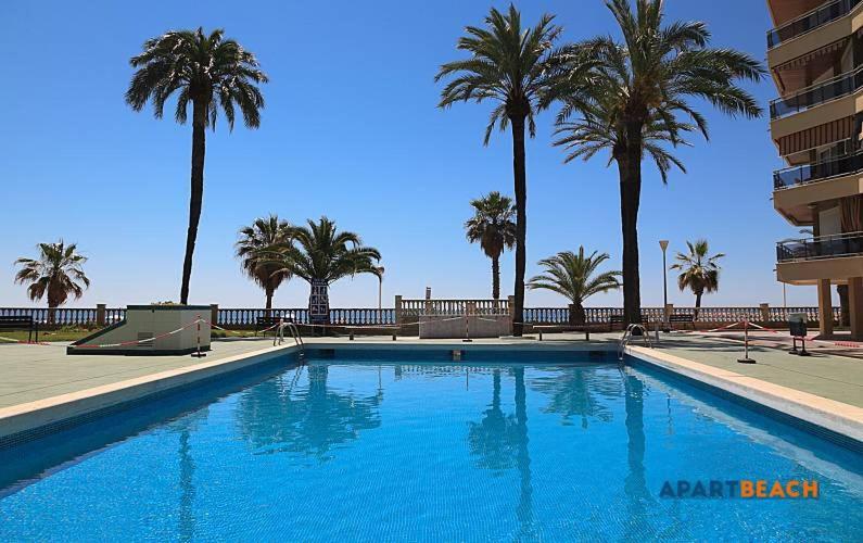 Apartbeach Marina Playa Climatizado Y Vistas Playa Daire Cambrils Dış mekan fotoğraf